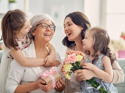 fete-maman-mere-burn-out-emotions-surcharge-mentale-stress-devotion-amour-famille