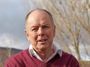 julian-barnard-healing-herbs